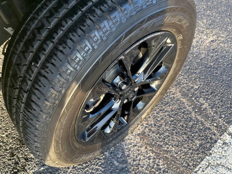 Image of 2022 Jeep Wrangler Unlimited Sahara 4xe