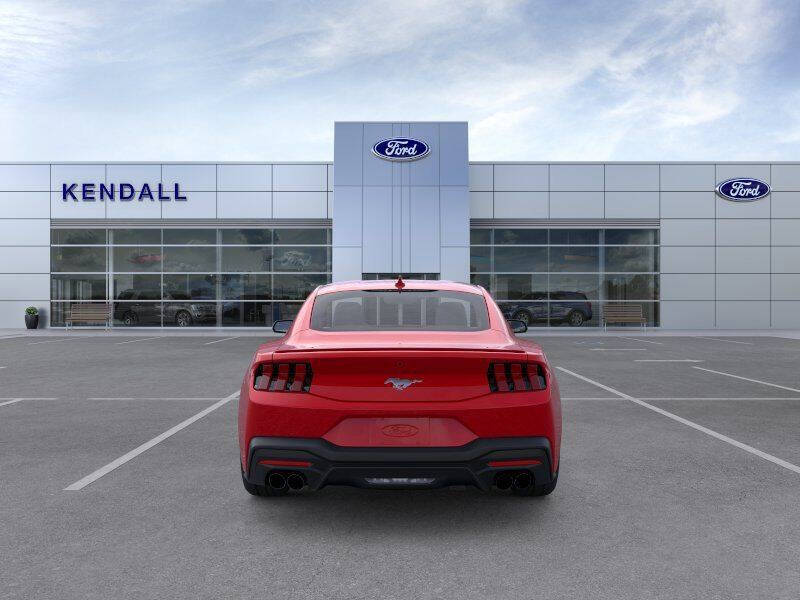 2025 Ford Mustang EcoBoost Premium