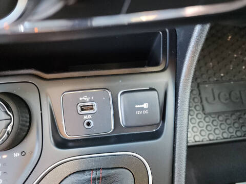 2022 Jeep Cherokee Trailhawk