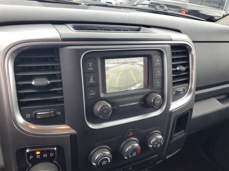 2024 RAM 1500 Classic SLT