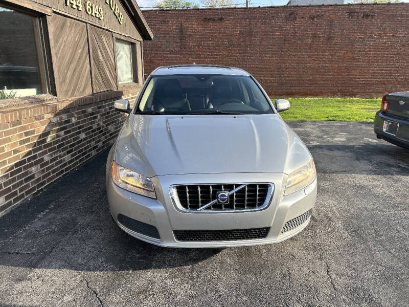 2008 Volvo V70 3.2