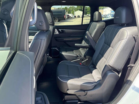 2025 Buick Enclave Avenir