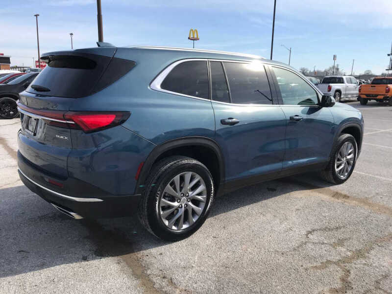 2025 Buick Enclave Preferred