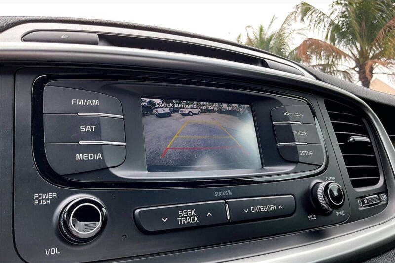2016 Kia Sorento LX
