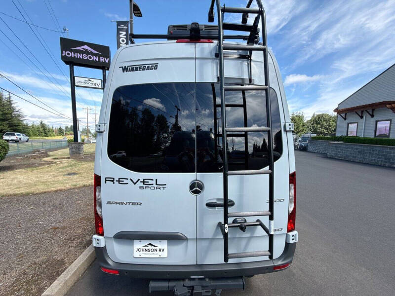 2025 Mercedes-Benz Sprinter