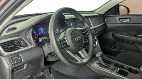 2019 Kia Optima LX