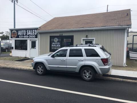 2006 Jeep Grand Cherokee for sale at L & B Auto Sales & Service in West Islip NY