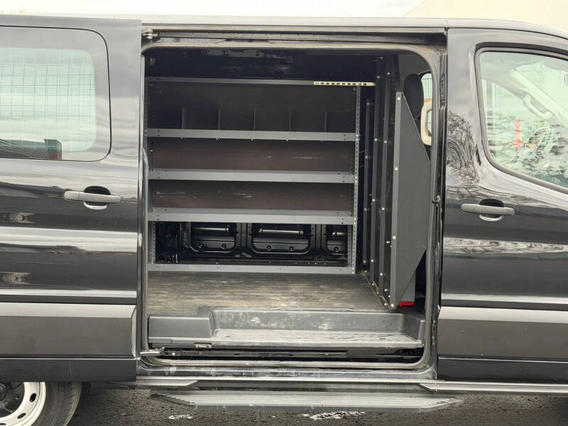 2022 Ford Transit