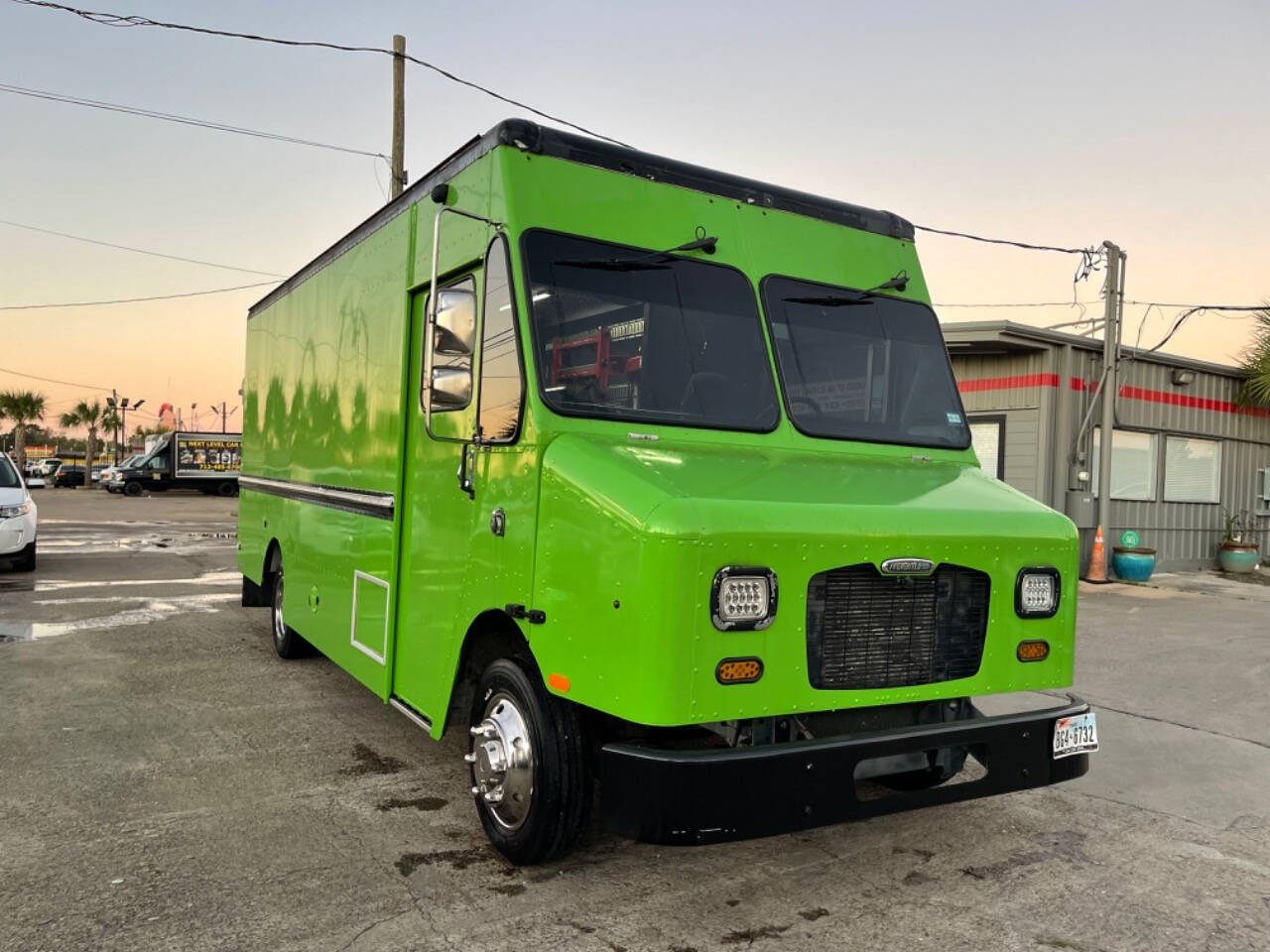 2012 Freightliner MT45 Chassis for sale at SMART CHOICE AUTO in Pasadena, TX