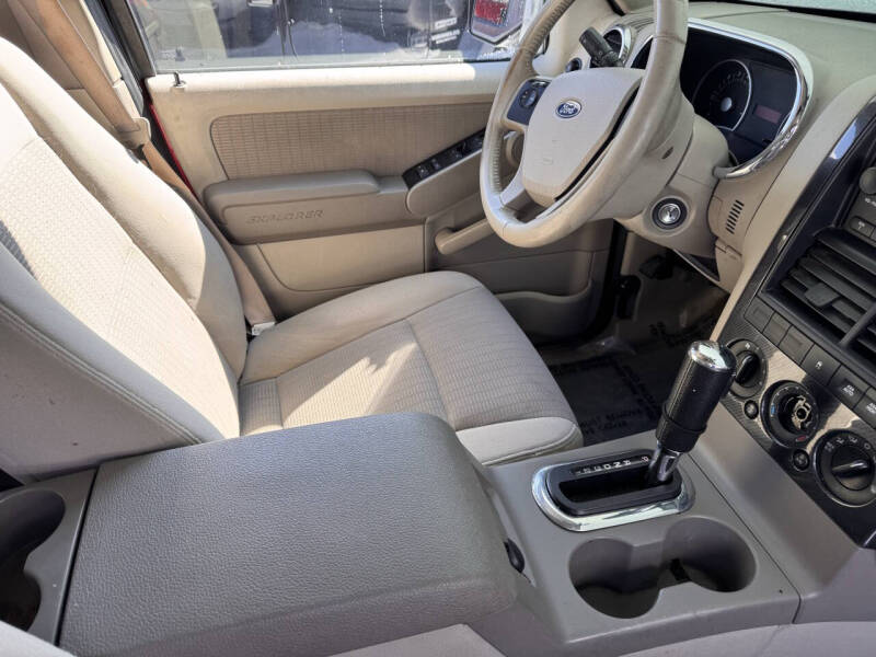2006 Ford Explorer XLT