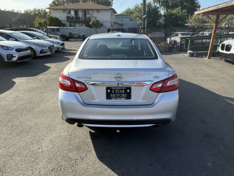 2017 Nissan Altima 2.5 SV