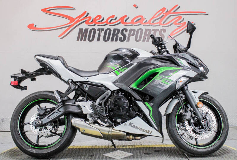 2022 Kawasaki Ninja 650 ABS