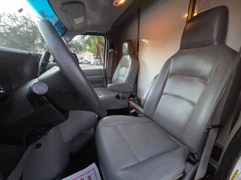 2021 Ford E-Series E-350 SD