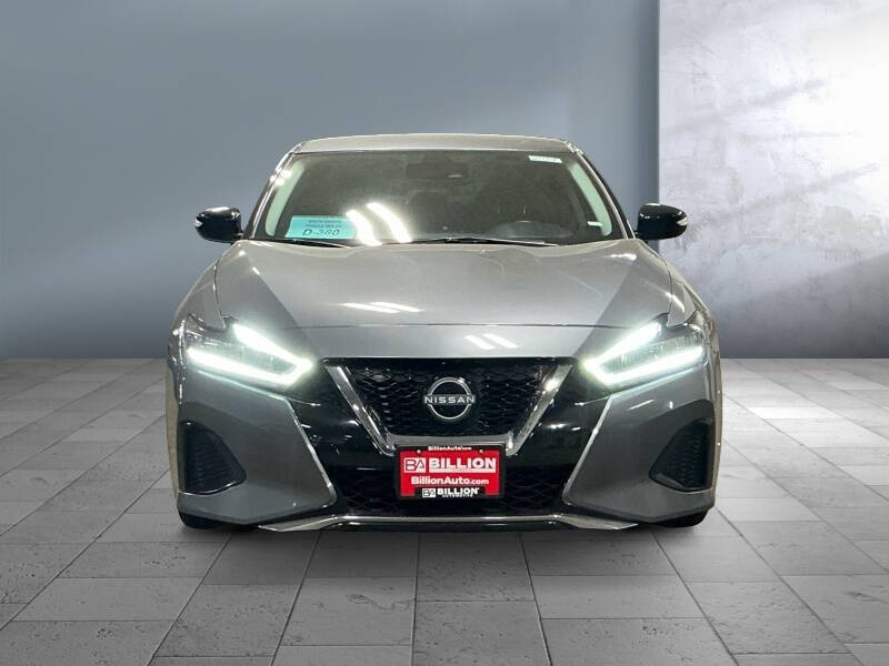 2023 Nissan Maxima 3.5 SV