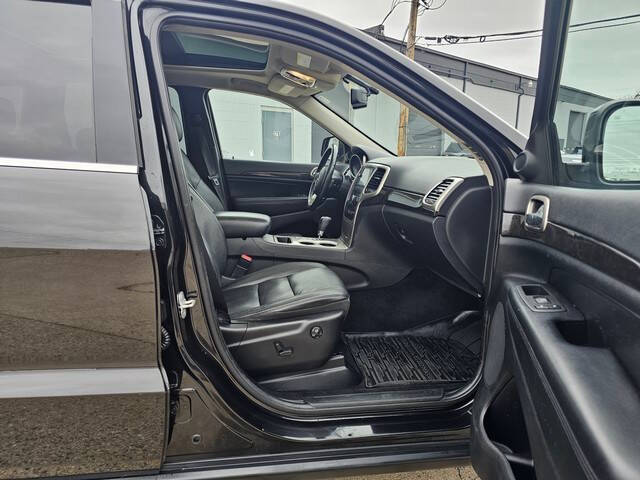 2012 Jeep Grand Cherokee Laredo