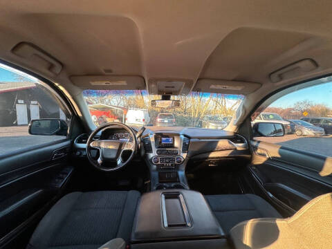 2015 Chevrolet Suburban LS