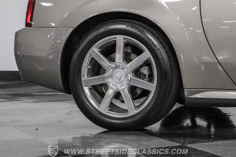 2005 Cadillac XLR