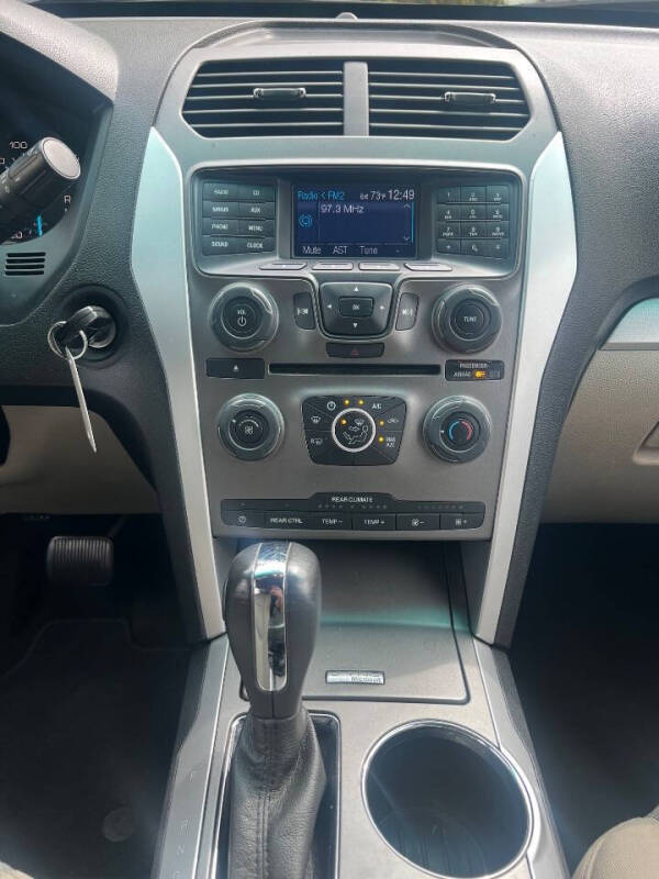 2012 Ford Explorer XLT