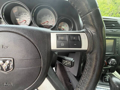 2010 Dodge Challenger SRT8
