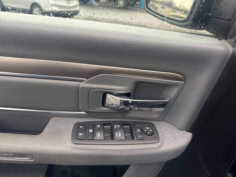 2017 RAM 1500 Big Horn