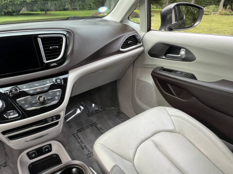 2017 Chrysler Pacifica