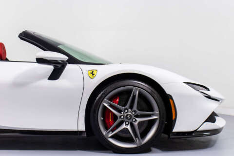 2024 Ferrari SF90 Spider