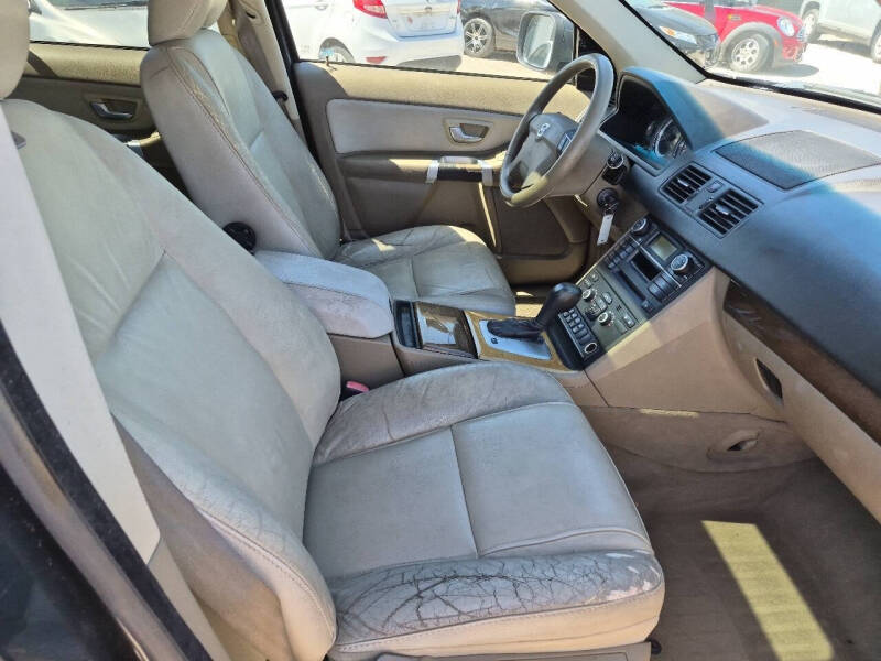 2011 Volvo XC90 3.2