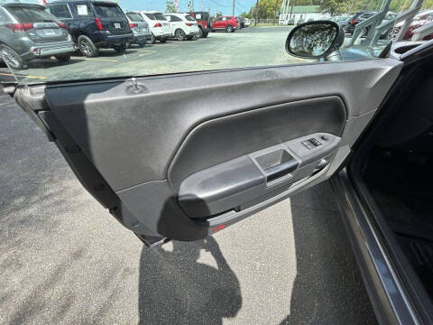 2014 Dodge Challenger SXT