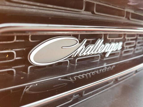 2023 Dodge Challenger SXT