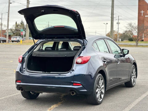 2018 Mazda MAZDA3 Touring