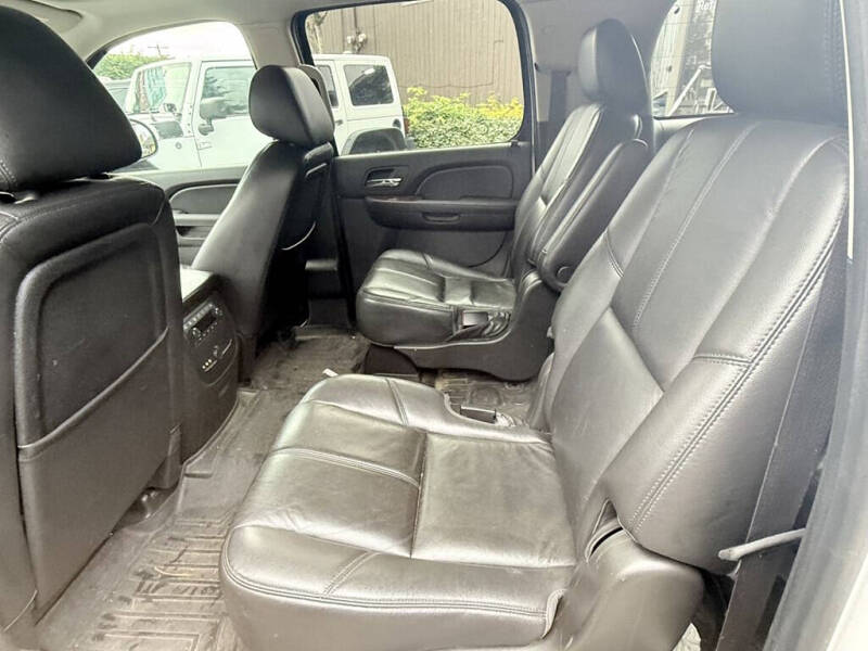 2012 GMC Yukon XL SLT