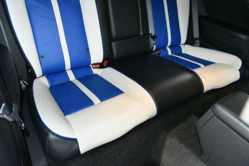 2011 Dodge Challenger SRT8 392