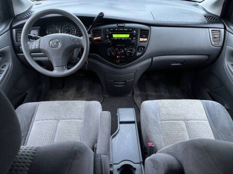 2005 Mazda MPV LX