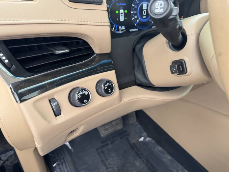 2018 Cadillac Escalade ESV Platinum