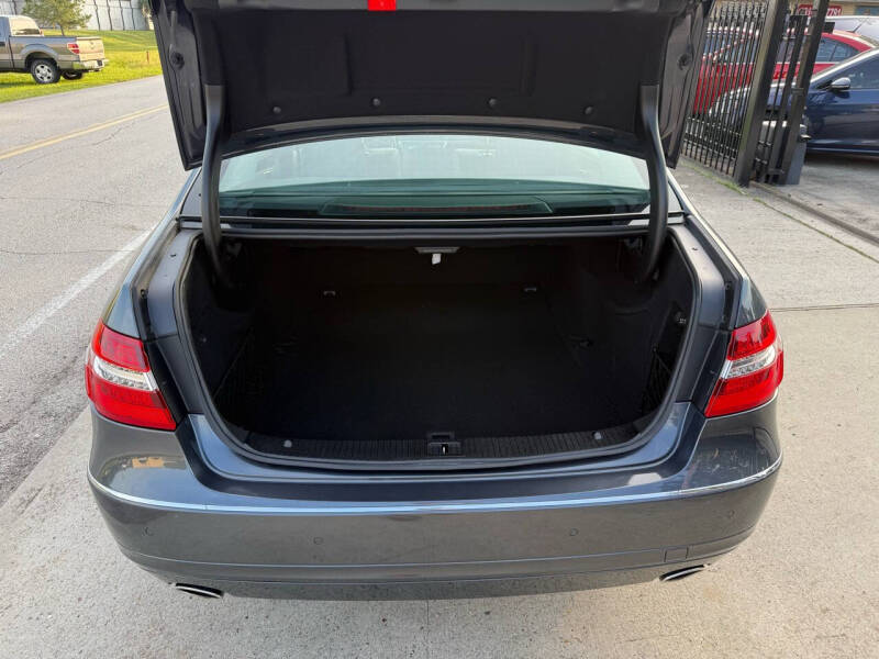 2011 Mercedes-Benz E-Class E 350 BlueTEC Luxury