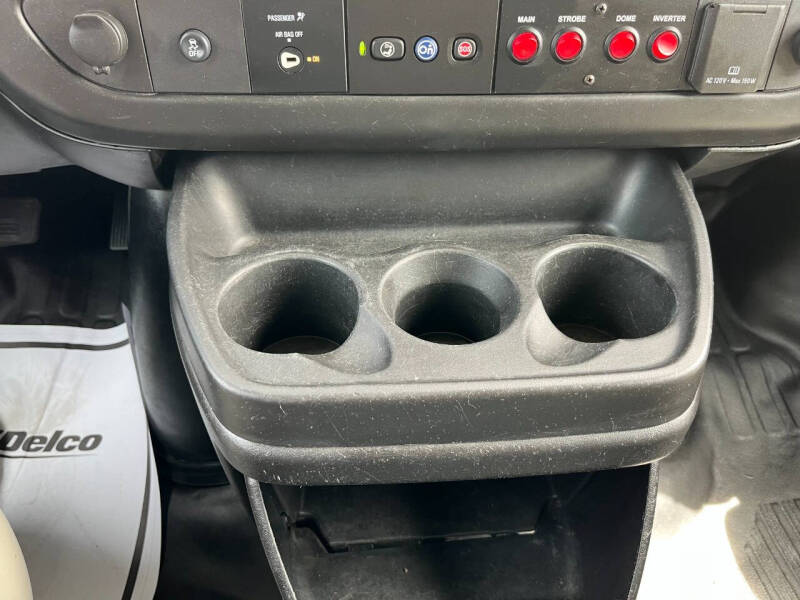 2017 Chevrolet Express 2500