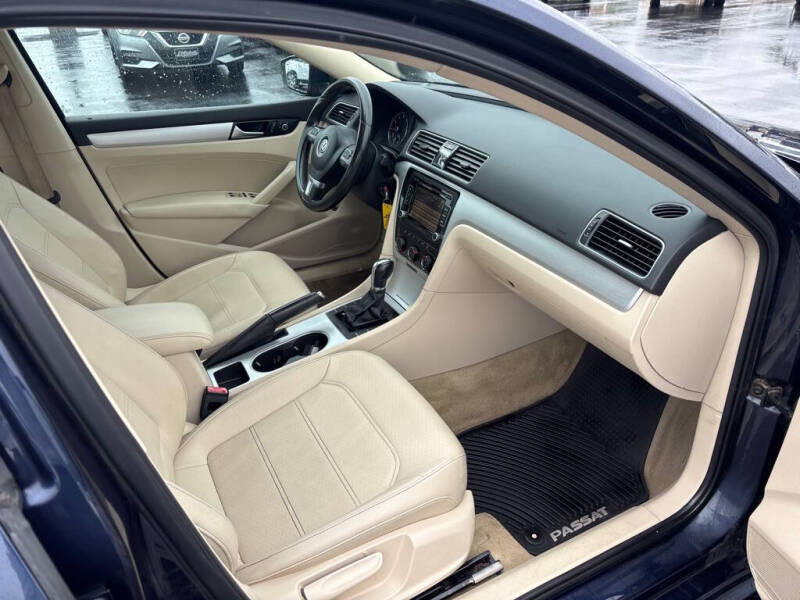 2013 Volkswagen Passat