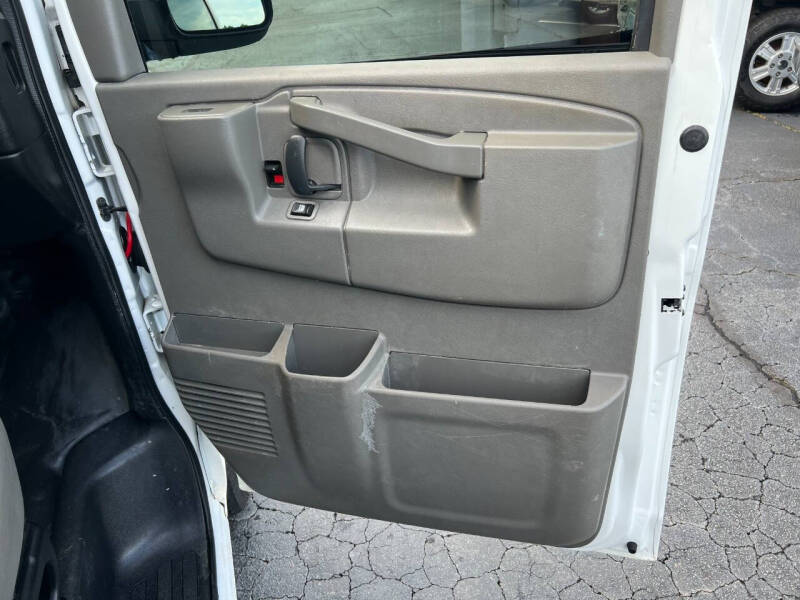 2018 GMC Savana 2500