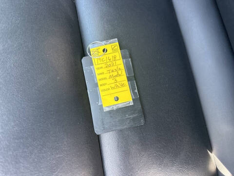 2021 Tesla Model 3 Standard Range Plus