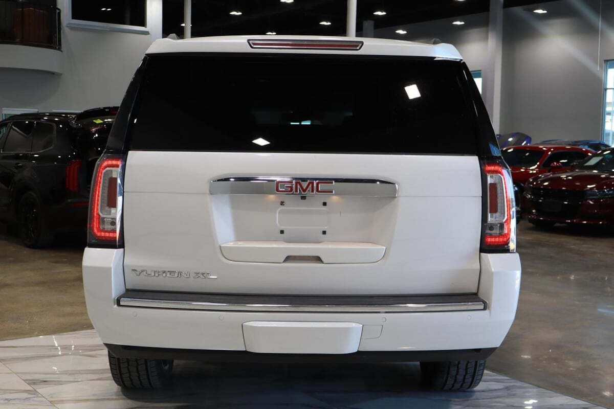 2016 GMC Yukon XL for sale at IMD MOTORS, INC in Dallas, TX