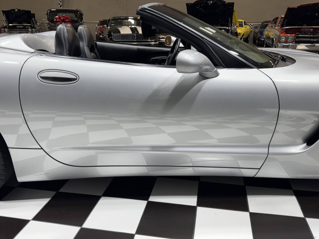 2002 Chevrolet Corvette 19