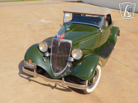 1934 Ford Roadster