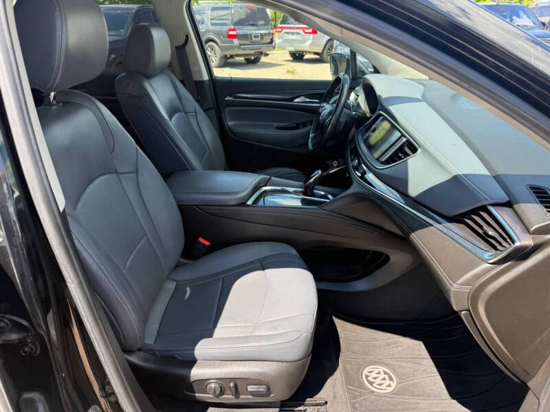 2019 Buick Enclave Essence