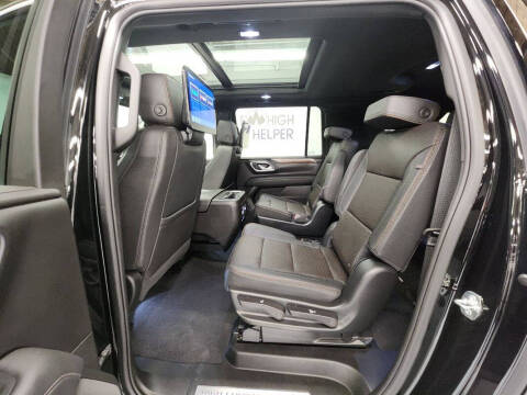 2023 Chevrolet Suburban High Country