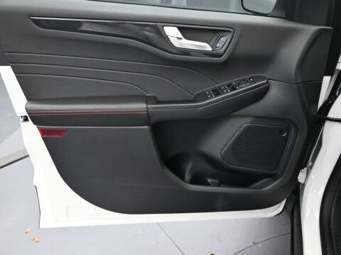 2026 Ford Escape Hybrid ST-Line Select