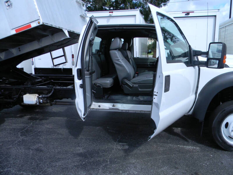 2015 Ford F-450 Super Duty Chassis Cab null photo 5