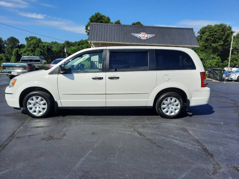 2008 Chrysler Town and Country LX