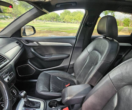 2017 Audi Q3 2.0T Prestige