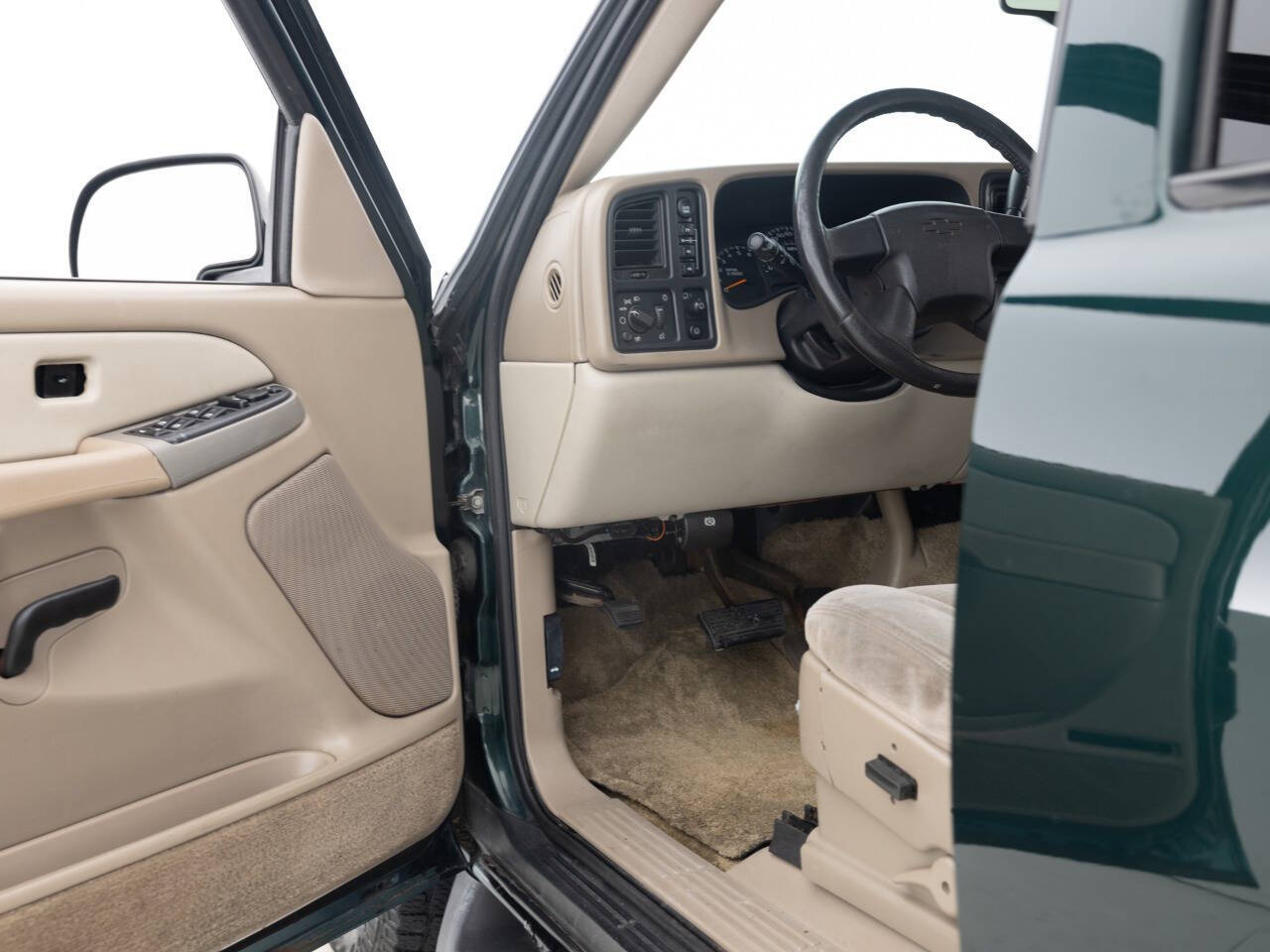 Used Car 2003 Chevrolet Tahoe  Ls 4wd 4dr Suv For Sale Under $10,000 In Coal City, Illinois