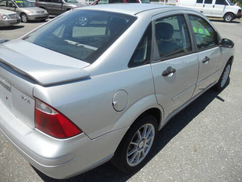 2006 Ford Focus ZX4 SE